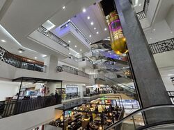 Selegie Road (D7), Retail #451205541